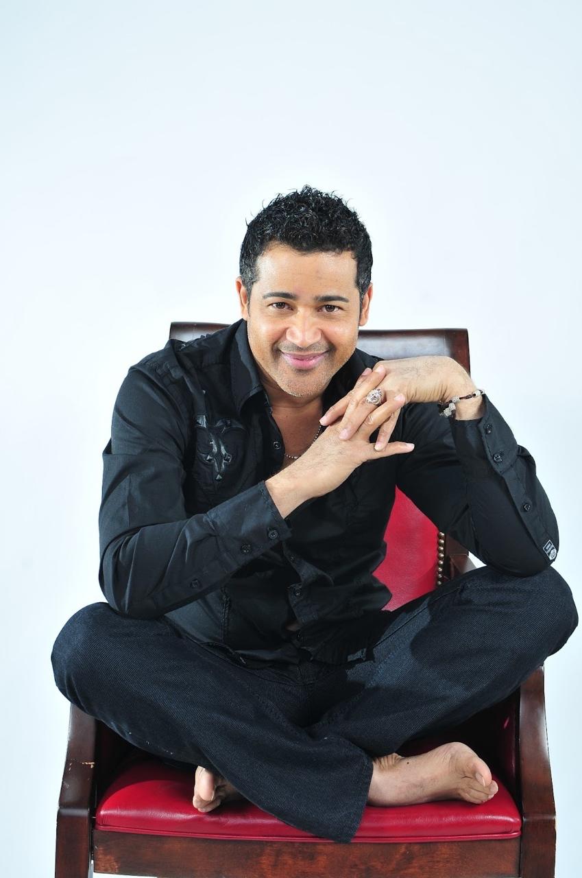 Carlos David Brilla en El Show del Mediodía con Actuación Estelar y Estratégico Reposicionamiento